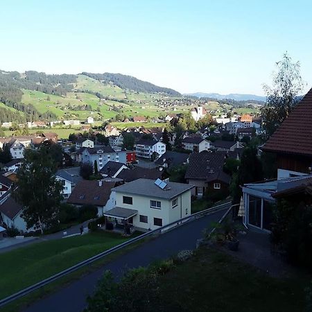 Zwinglis Ferienwohnung Rosi Nesslau Buitenkant foto